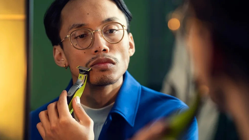 Philips qp2734/23 face and body shaver, oneblade 360, wet & dry, 100-240v 60 minutes of use, 4h charging